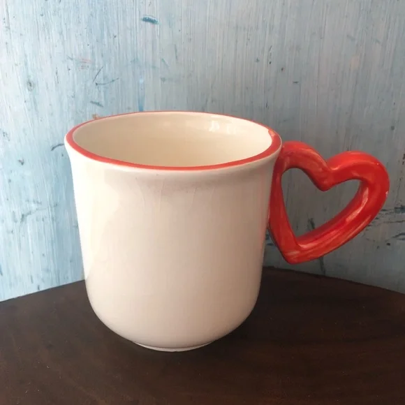 Coffee cup with heart handle for your significant other or yourself - Picture 6 of 7